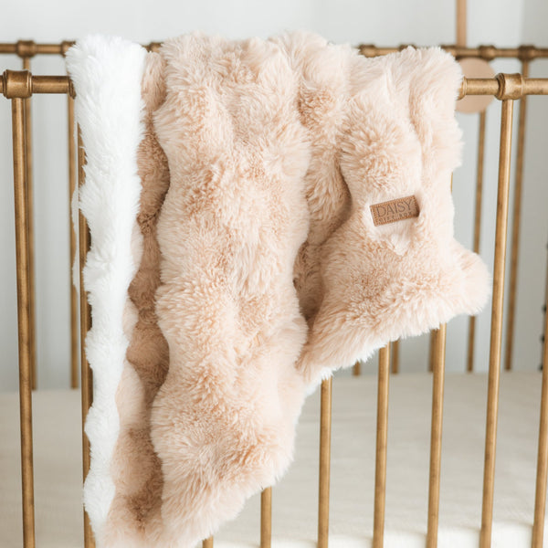 Plush Cloud Blanket - Warm Beige / Cream