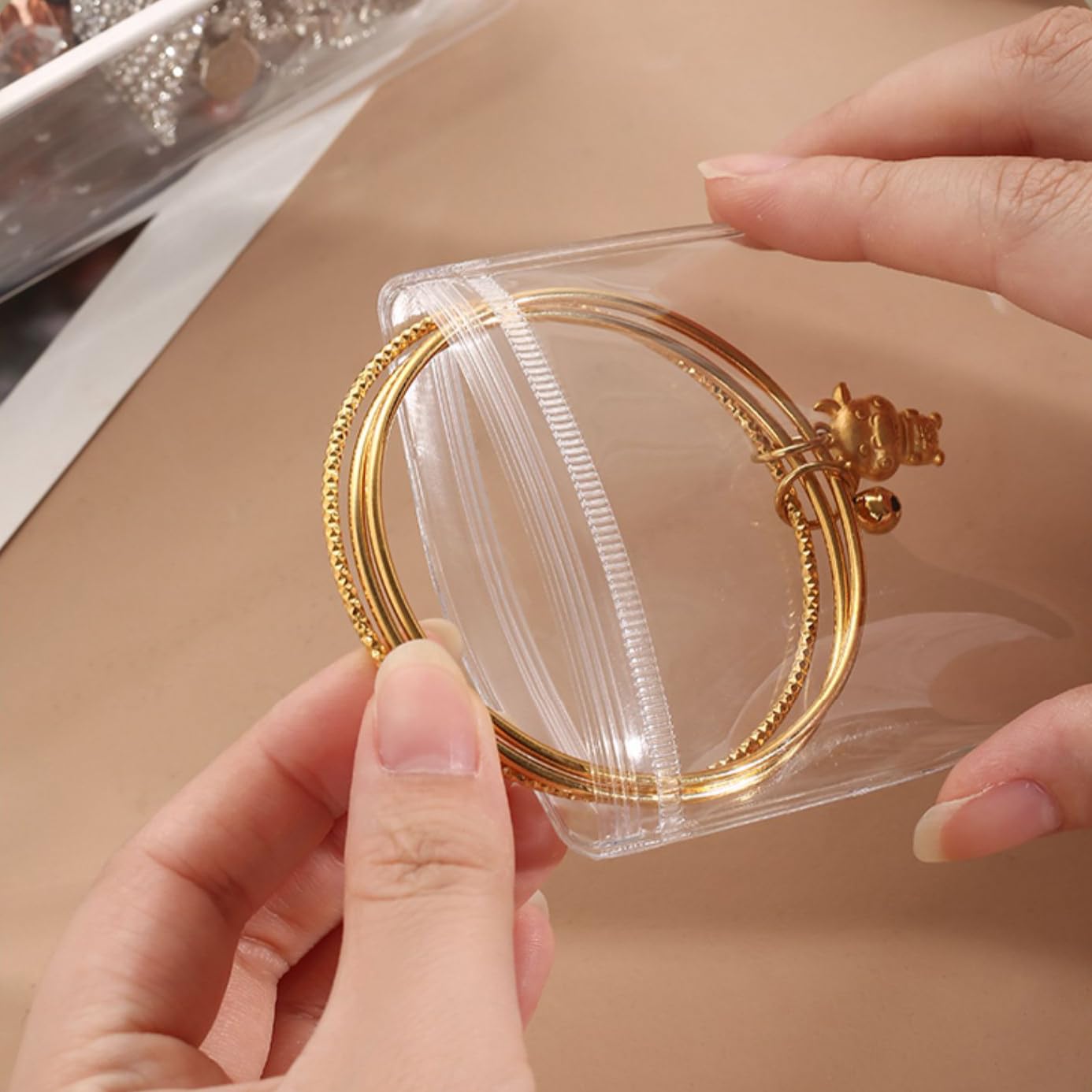 Zip Lock Cover
