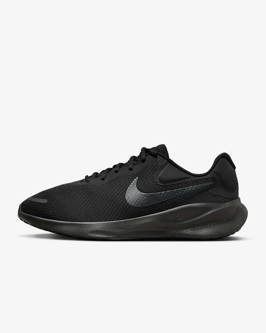 Nike Revolution 7