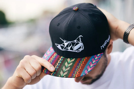 Snapback cap